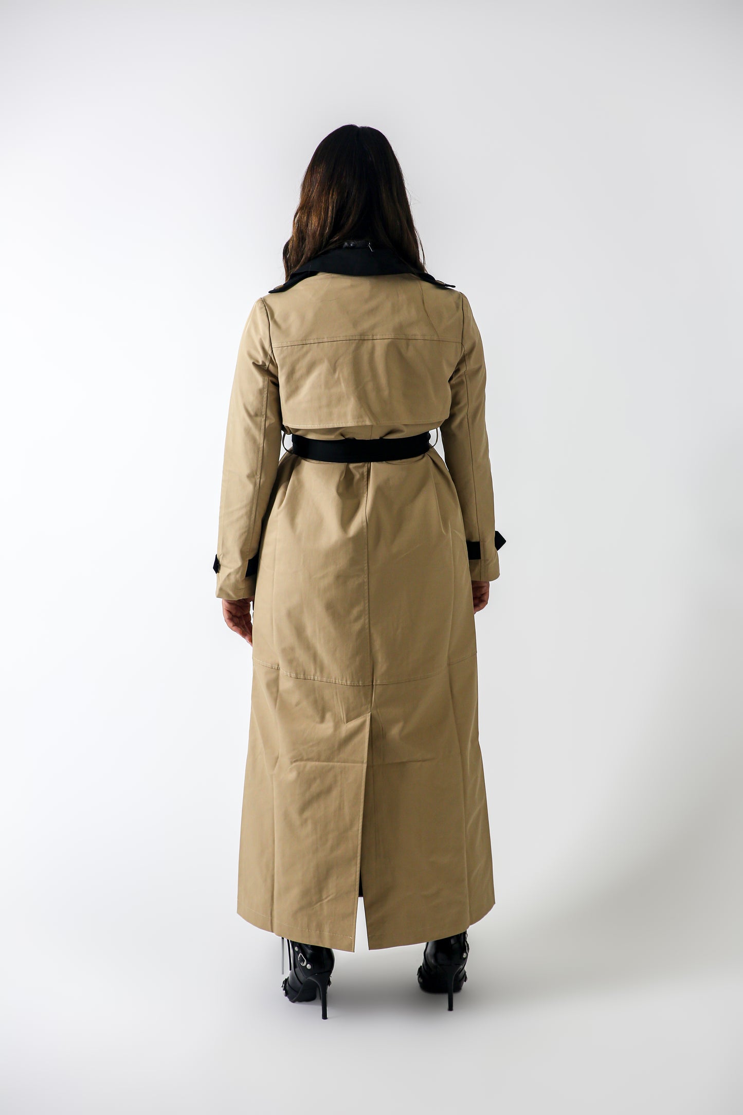 IN BUSINESS TRENCH COAT