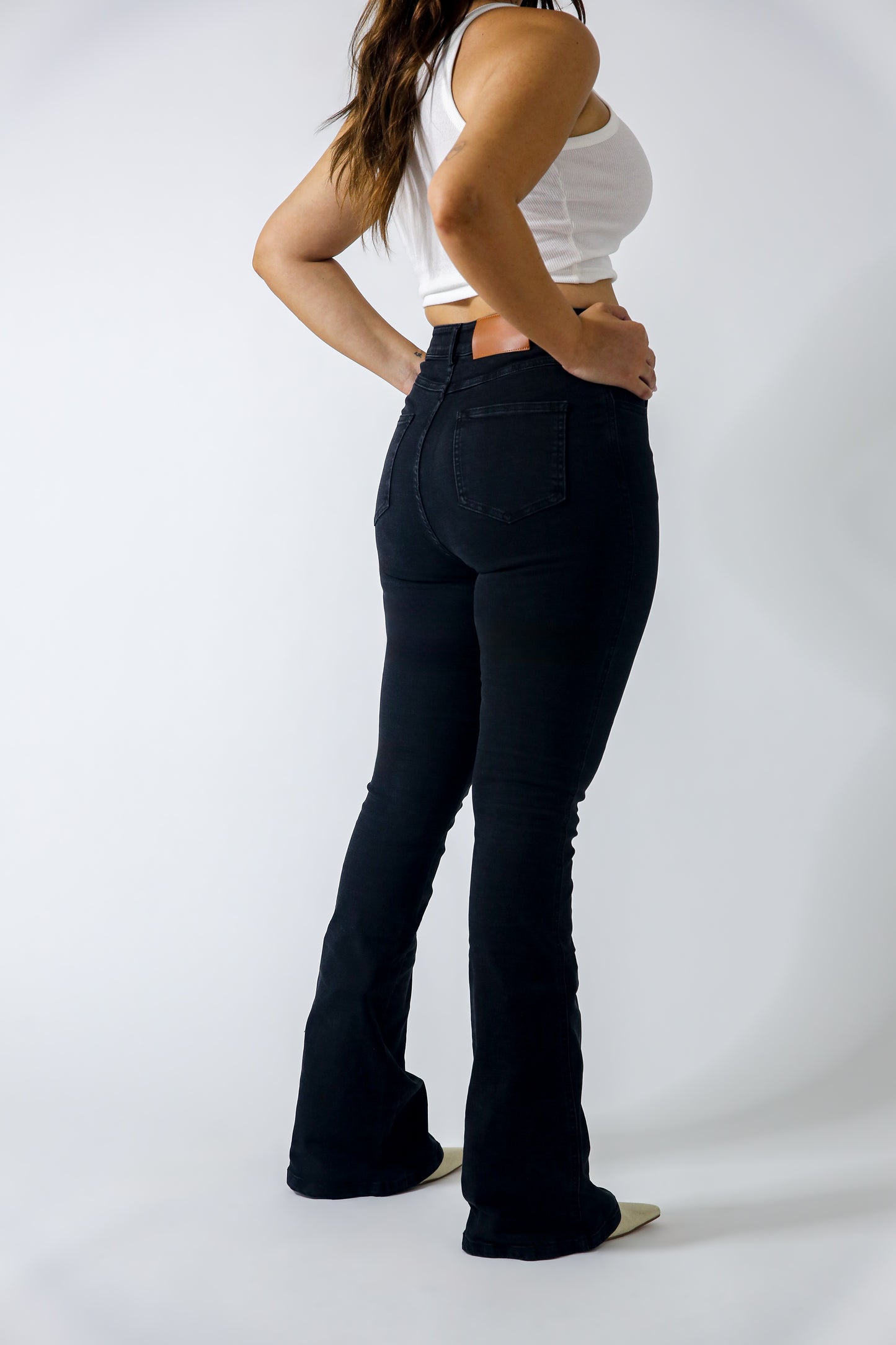 IRIS FLARED JEANS